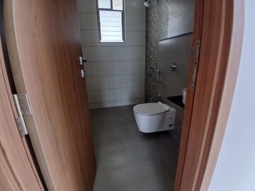 Bathroom in 2 BHK Apartment at Majestique Towers Phase 3, Kharadi – for Rent
