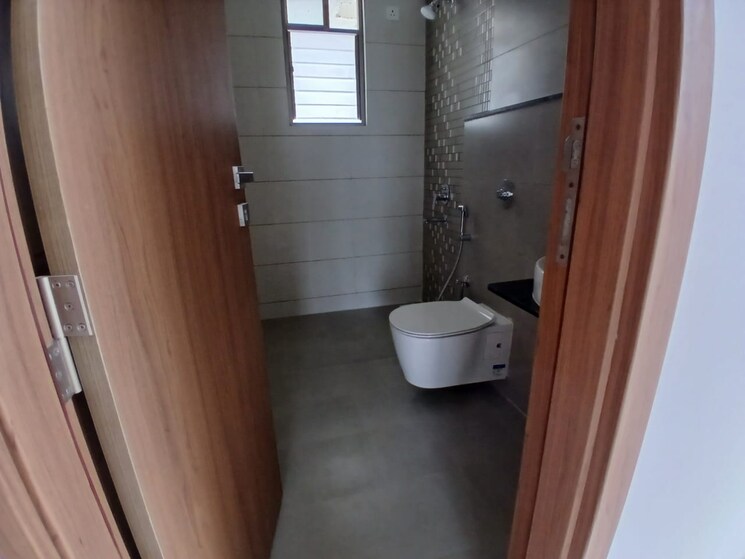 Bathroom, majestique-towers-phase-3 2 Bedroom 853 Sq.Ft. Apartment In Kharadi Pune 9306180