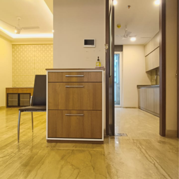 Bathroom in 3.5 BHK Apartment at Ambience Tivertone, Sector 50 – for Rent