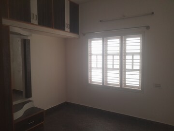 Room in 2 BHK Builder Floor at Ramamurthy Nagar – for Rent