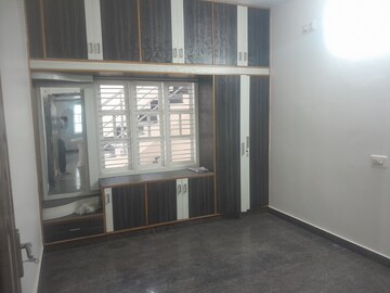 Room in 2 BHK Builder Floor at Ramamurthy Nagar – for Rent