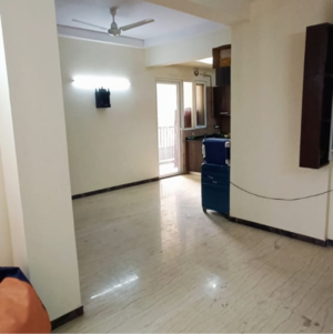 Room in 2.5 BHK Apartment at Dasnac The Jewel, Sector 75 – for Rent