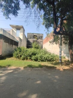 Plot For Sale in Swaran Jayanti Puram