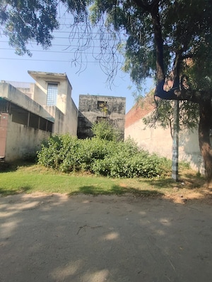  Plot For Sale in Swaran Jayanti Puram