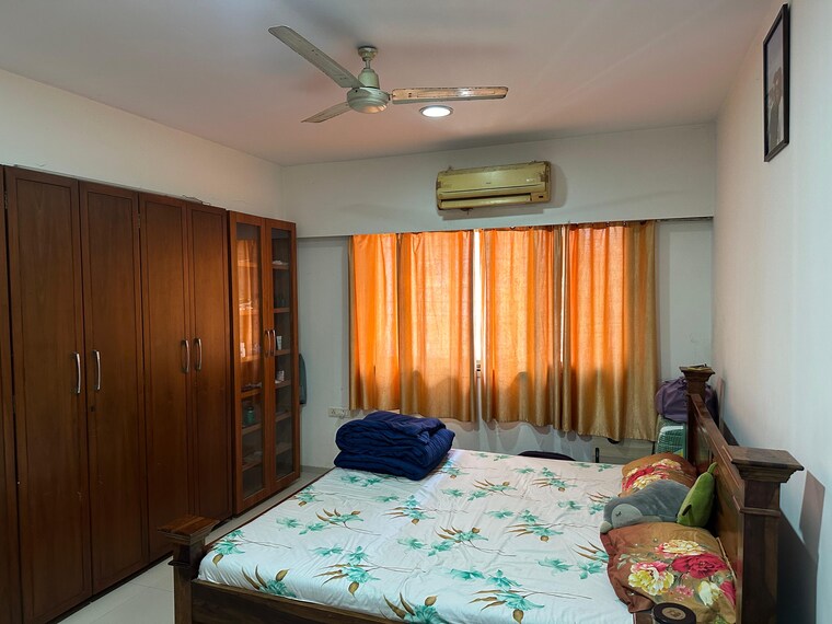 Bedroom, juhu-natraj-chs 2 Bedroom 750 Sq.Ft. Apartment In Vile Parle West Mumbai 9306297