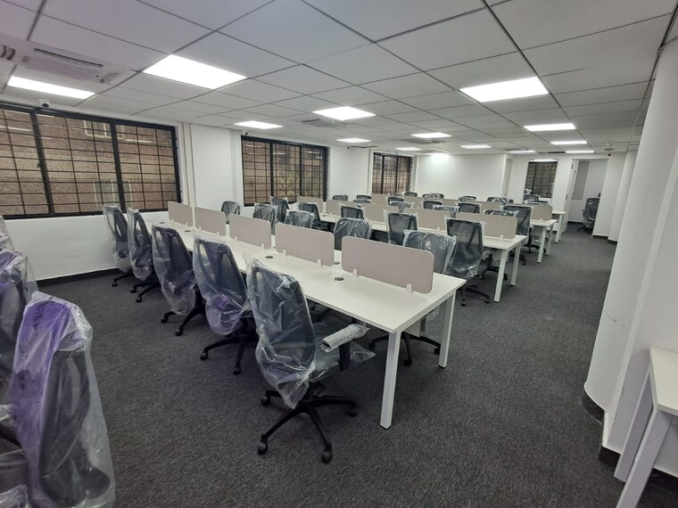 Team Area, sector 57 Commercial Office Space in IT/SEZ 17000 Sq.Ft. In Sector 57 Noida 9306315