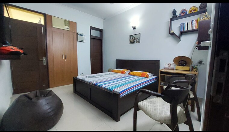 Bedroom, adarsh-apartments-cghs-ltd 1 RK 200 Sq.Ft. Apartment In Paschim Vihar Delhi 9306338