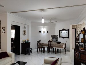 3 BHK Penthouse For Sale in Kingston Manor, Richmond Town