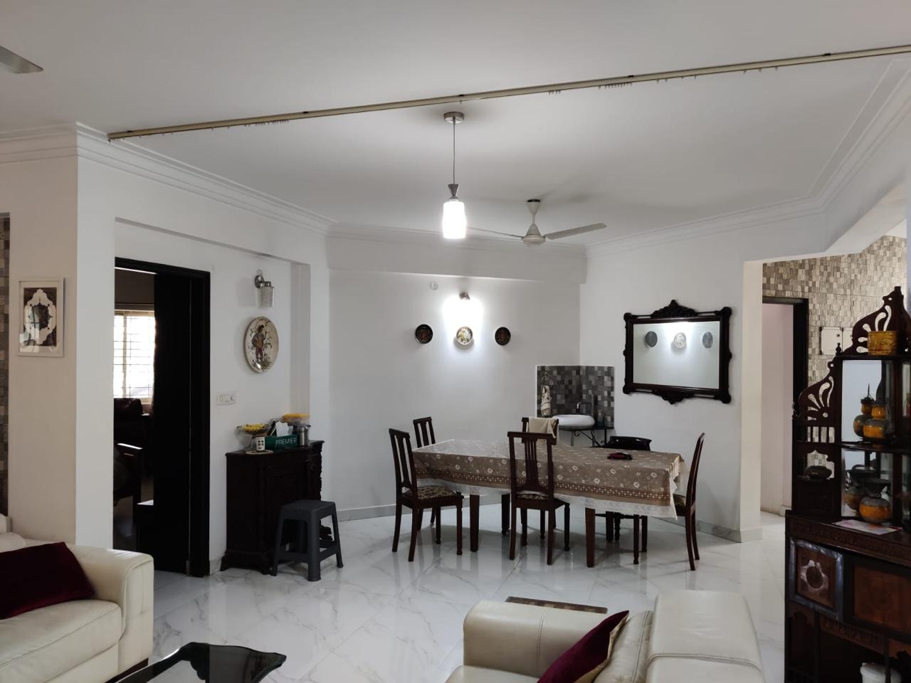 3 BHK + Servant Room Penthouse For Sale in Kingston Manor