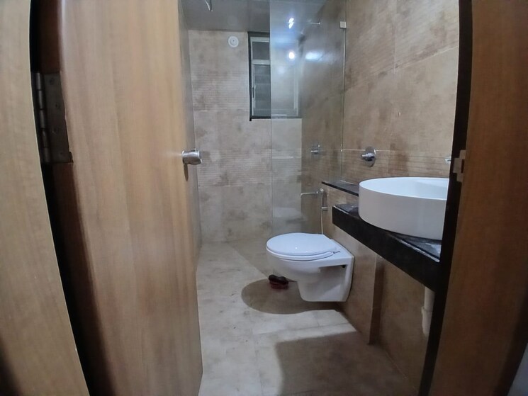 Bathroom, kohinoor-zen-estate 2 Bedroom 752 Sq.Ft. Apartment In Kharadi Pune 9306382