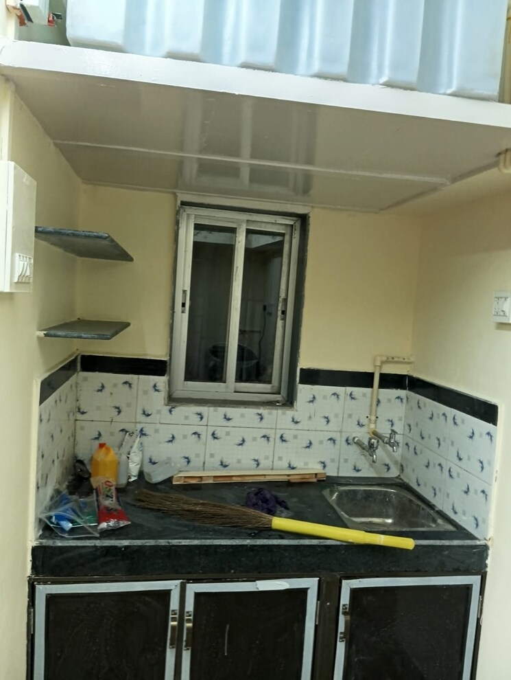 Kitchen, shreeniwas-tower 1 Bedroom 300 Sq.Ft. Apartment In Lower Parel Mumbai 9306384