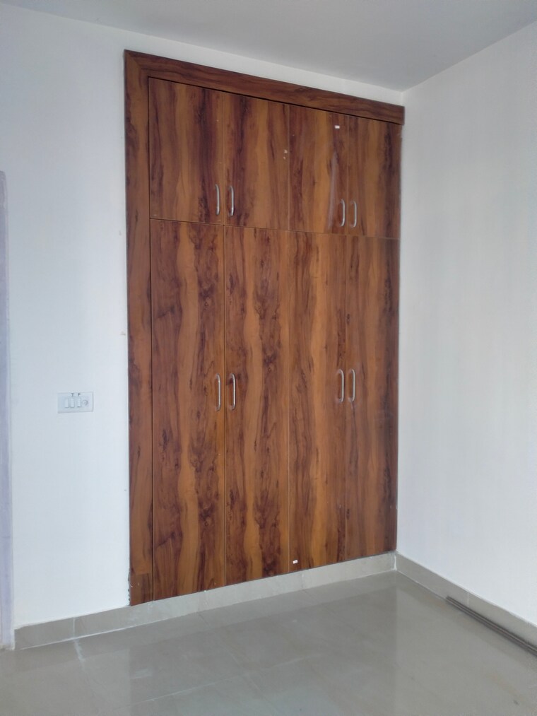 undefined, suncity-avenue-76 2 Bedroom 735 Sq.Ft. Apartment In Sector 76 Gurgaon 9306405