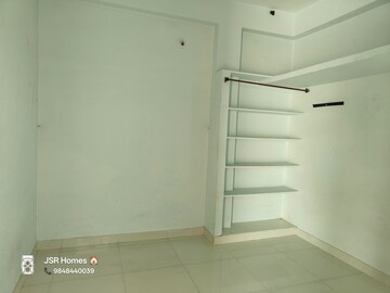 Room in 1 BHK Apartment at East Marredpally – for Rent