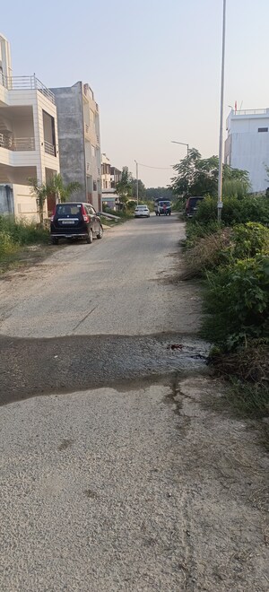  Plot – Exterior View View at Ansal Sushant Golf city, Sushant Golf City - for Sale