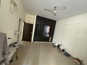 Team Area in 2.5 BHK Builder Floor at Sushant Lok ii – for Rent
