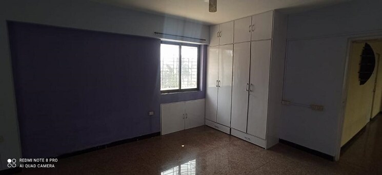 Room, khar west 3 Bedroom 750 Sq.Ft. Apartment In Khar West Mumbai 9306395