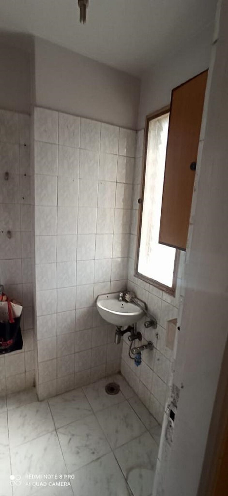 Bathroom, khar west 3 Bedroom 750 Sq.Ft. Apartment In Khar West Mumbai 9306395