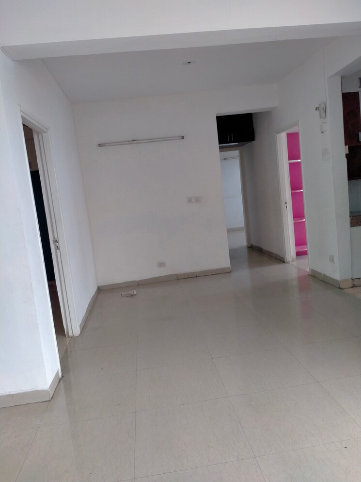 undefined, tulip-white 3 Bedroom 1326 Sq.Ft. Apartment In Sector 69 Gurgaon 9306433