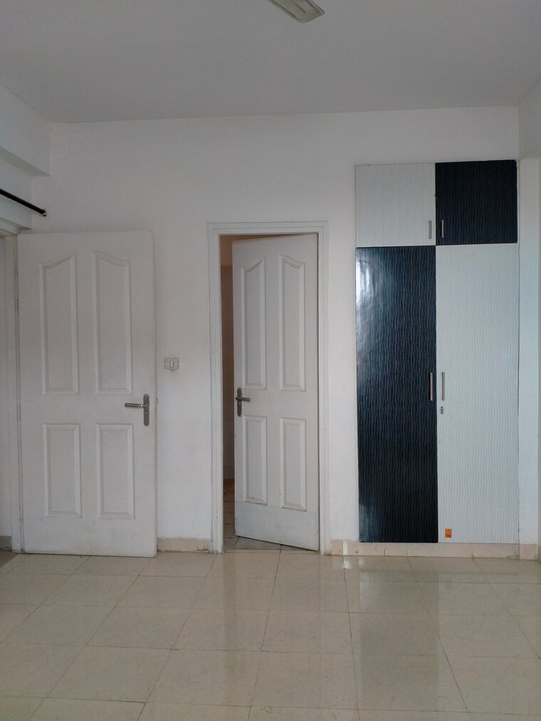 undefined, tulip-white 3 Bedroom 1326 Sq.Ft. Apartment In Sector 69 Gurgaon 9306433