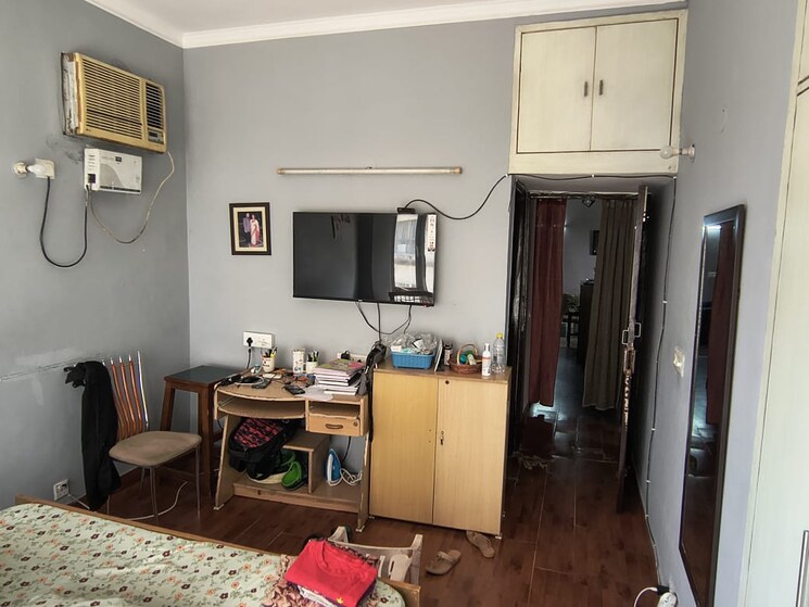 Bedroom, shipra-sun-tower 3 Bedroom 1580 Sq.Ft. Apartment In Shipra Suncity Ghaziabad 9306421