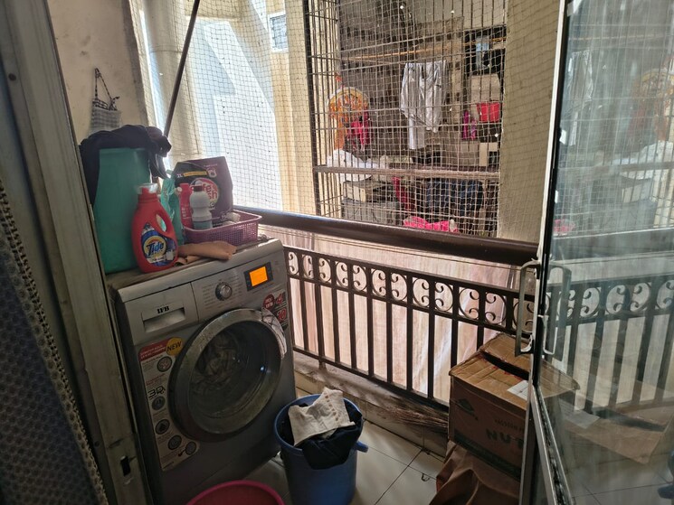 Balcony, shipra-sun-tower 3 Bedroom 1580 Sq.Ft. Apartment In Shipra Suncity Ghaziabad 9306421