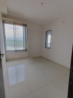 Room in 3 BHK Apartment at Yashwin Orrizonte, Kharadi – for Sale