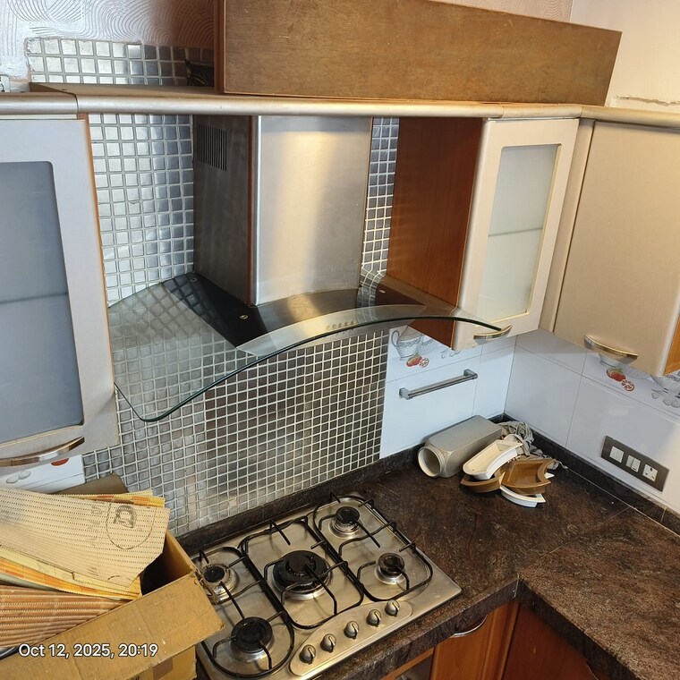 Living Room, bandra west 2 Bedroom 750 Sq.Ft. Apartment In Bandra West Mumbai 9306447