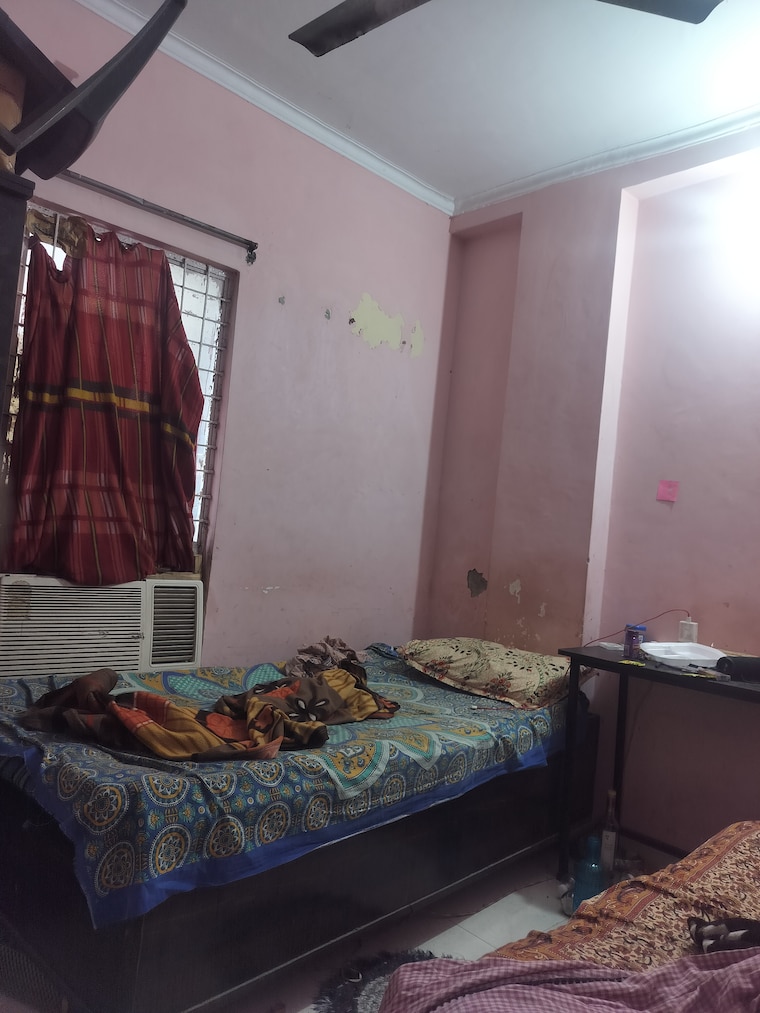 Bedroom, katwaria sarai 2 Bedroom 750 Sq.Ft. Apartment In Katwaria Sarai Delhi 9306466