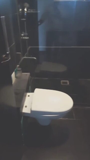 Bathroom in 4 BHK Apartment at Cuffe Parade – for Sale