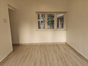 Room in 2 BHK Apartment at Bandra West – for Rent