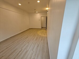 Room in 2 BHK Apartment at Bandra West – for Rent