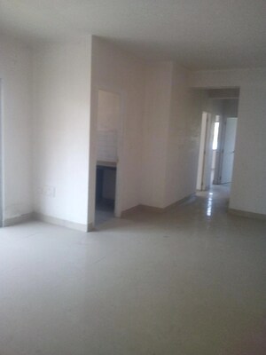 Room in 3 BHK Apartment at Swan Green, Thakurpukur – for Rent