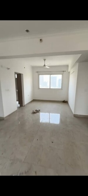 Room in 3 BHK Apartment at ATS Le Grandiose, Sector 150 – for Rent