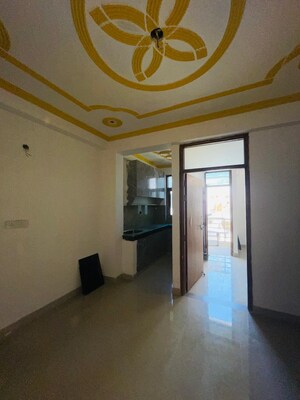 Room in 2 BHK Builder Floor at Sultanpur – for Sale