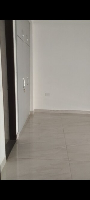 2 BHK Builder Floor For Rent in Sector 5