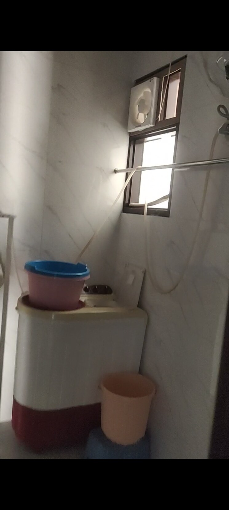 Bathroom, sector 5 2 Bedroom 280 Sq.Yd. Builder Floor In Sector 5 Gurgaon 9306528