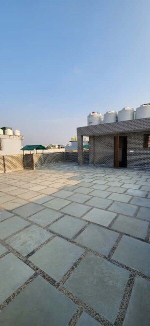 3 BHK Builder Floor – Exterior View View at Dwarka Mor - for Rent