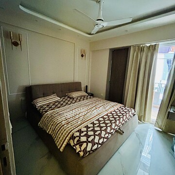 Bedroom in 2.5 BHK Builder Floor at M3M Soulitude, Sector 89 – for Rent