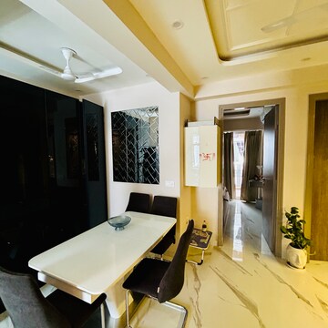 Team Area in 2.5 BHK Builder Floor at M3M Soulitude, Sector 89 – for Rent