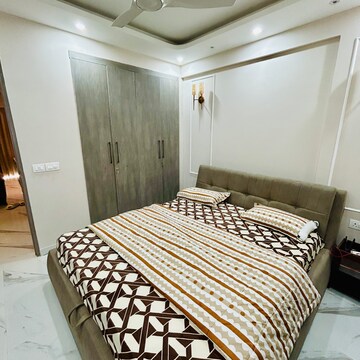 Bedroom in 2.5 BHK Builder Floor at M3M Soulitude, Sector 89 – for Rent