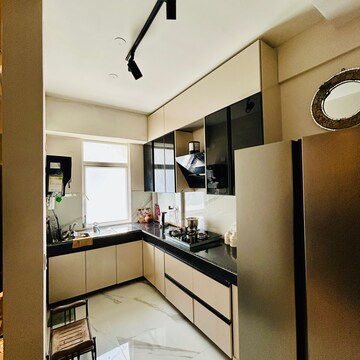 Kitchen in 2.5 BHK Builder Floor at M3M Soulitude, Sector 89 – for Rent
