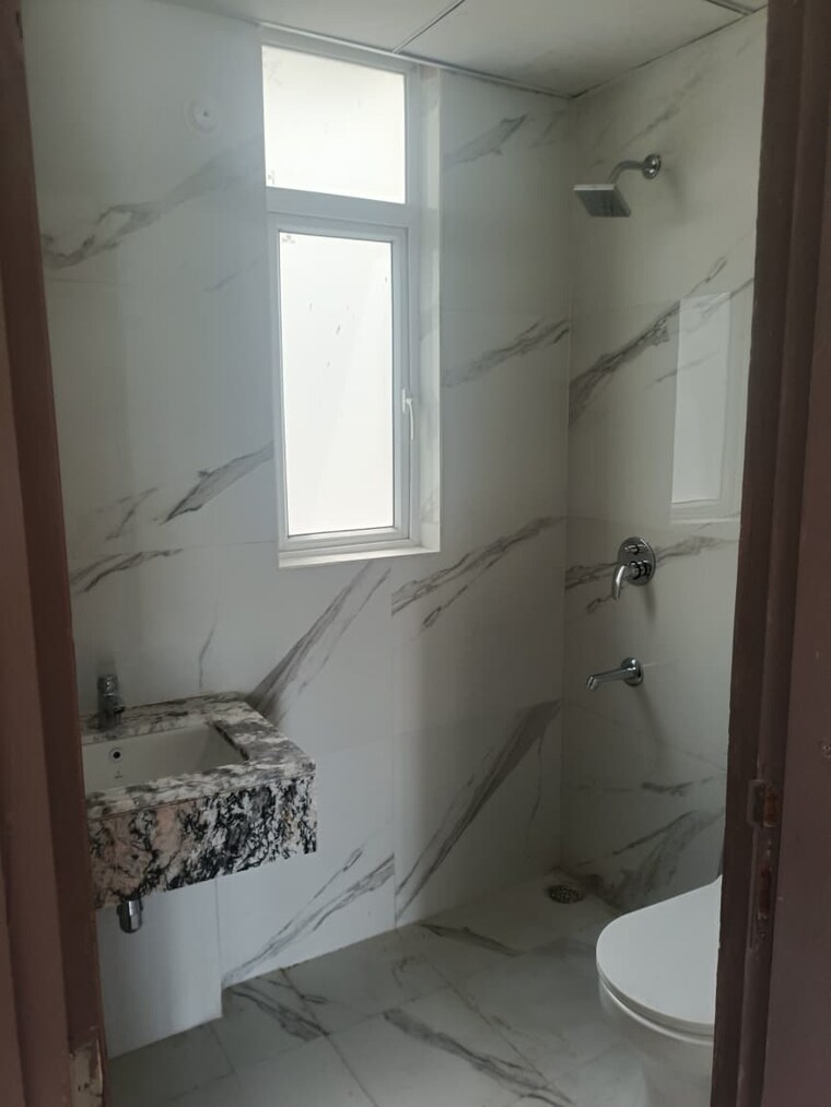 Bathroom, smart-world-gems 3.5 Bedroom 1400 Sq.Ft. Apartment In Sector 89 Gurgaon 9306573