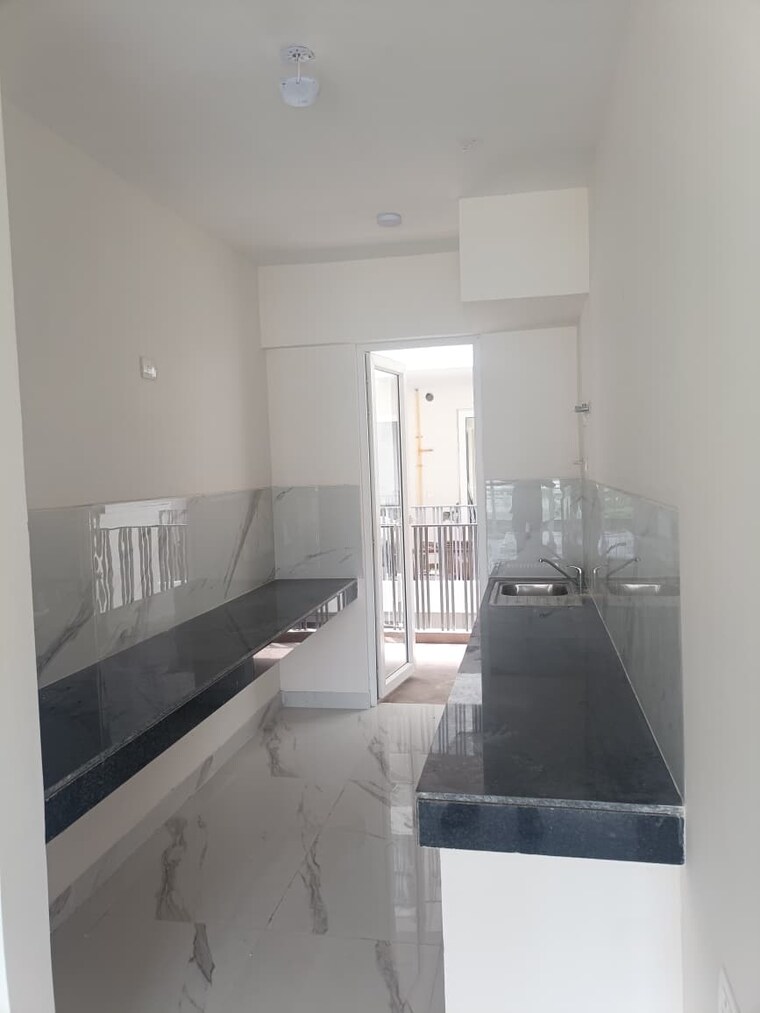 Kitchen, smart-world-gems 3.5 Bedroom 1400 Sq.Ft. Apartment In Sector 89 Gurgaon 9306573