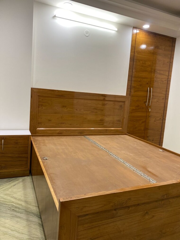 Bedroom, vasant kunj enclave 3 Bedroom 1350 Sq.Ft. Builder Floor In Vasant Kunj Enclave Delhi 9306585