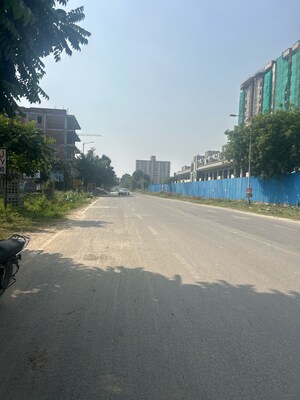  Shop – Exterior View View at Arttech Maulshree Heights, Sector 84 - for Sale