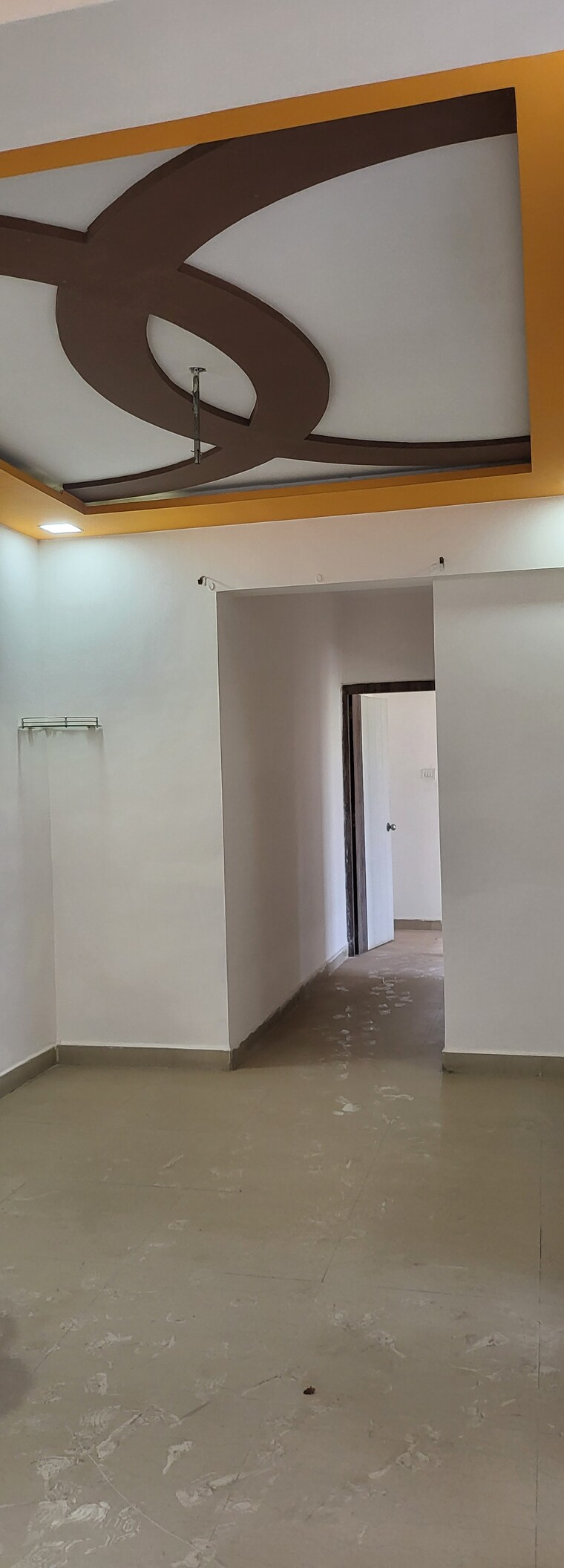 Room, amli industrial estate 3 Bedroom 1700 Sq.Ft. Apartment In Amli Industrial Estate Silvassa 9306615