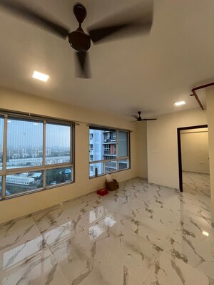 Bedroom in 2.5 BHK Apartment at Malad West – for Sale
