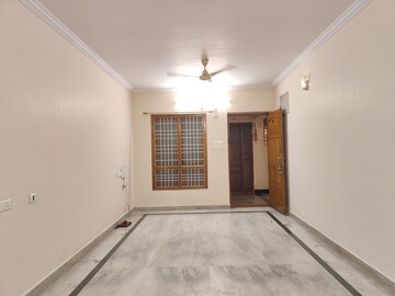 Room in 2 BHK Apartment at Divya Enclave Mettuguda, Mettuguda – for Rent