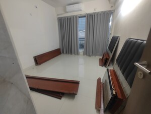 Furnished Amenities in 3 BHK Apartment at Nirmal CHS Nerul, Seawoods Sector 40 – for Rent