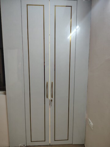 Building Lobby in 3 BHK Apartment at Amrapali Golf Homes, Sector 4 Greater Noida – for Rent